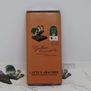 TAVOLETTA RIPIENA CARAMELLO E ARACHIDI SALATE